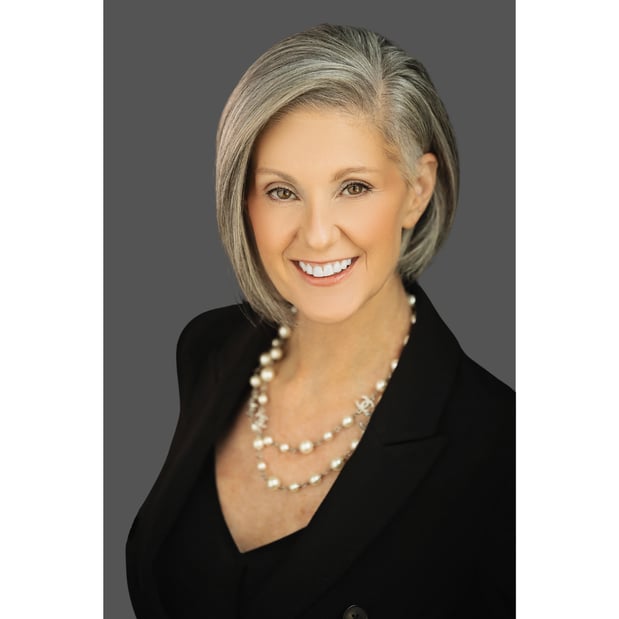 Images Tamara Fox, Realtor