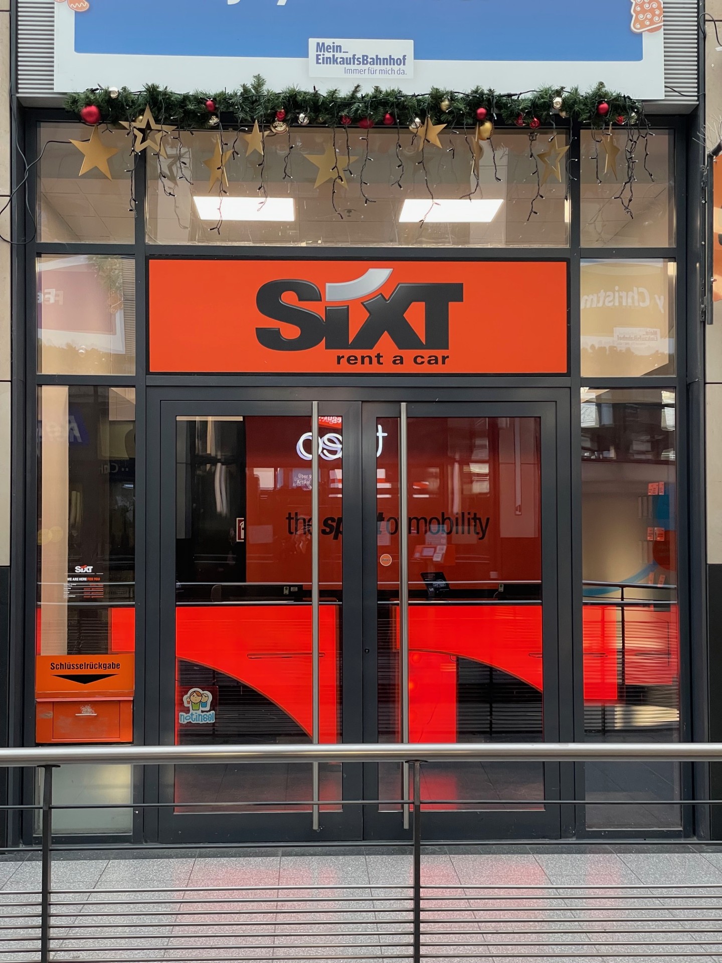 SIXT Autovermietung Mannheim Hauptbahnhof, Willy-Brandt-Pl. 17 (im Hbf.) in Mannheim