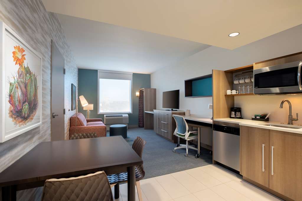 Guest room