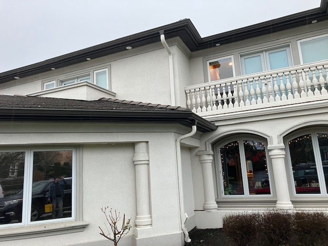 Haupt To It Gutters and Roofs Image