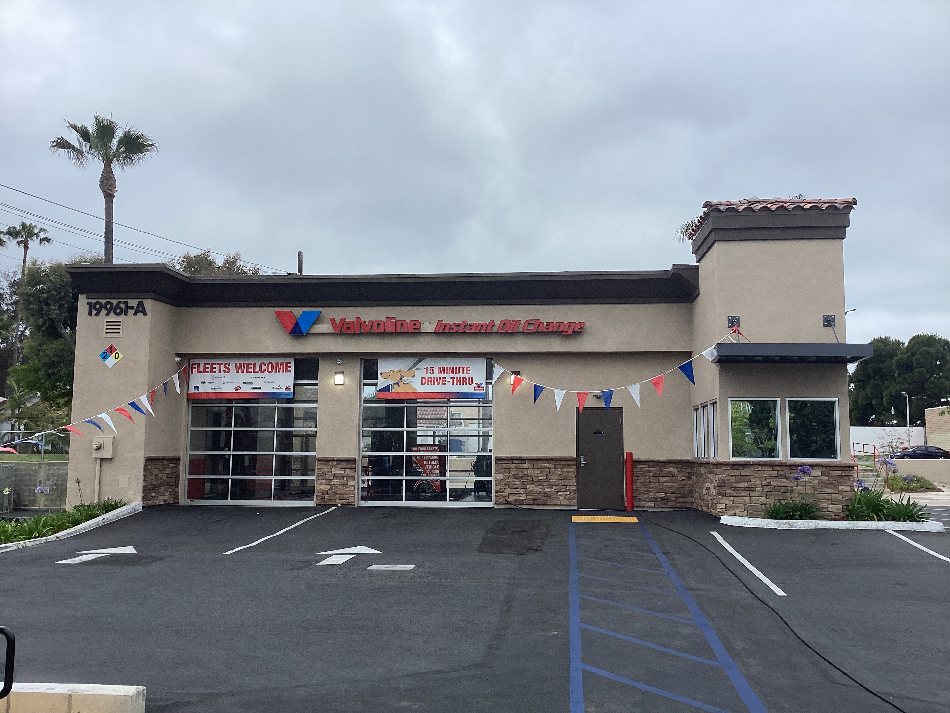 Huntington Beach West Valvoline Instant Oil Change