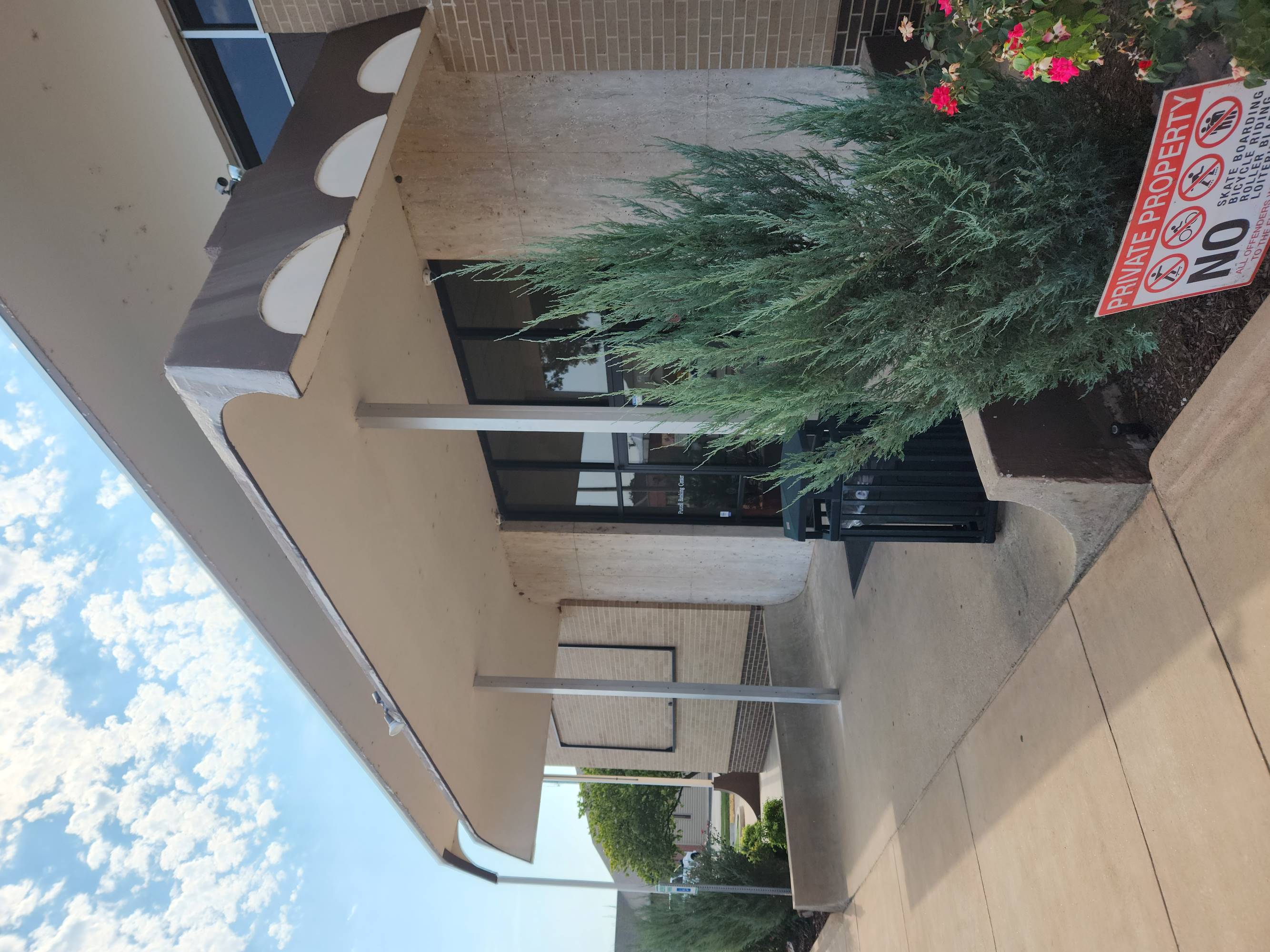 First United Bank - Purcell - exterior entryway
