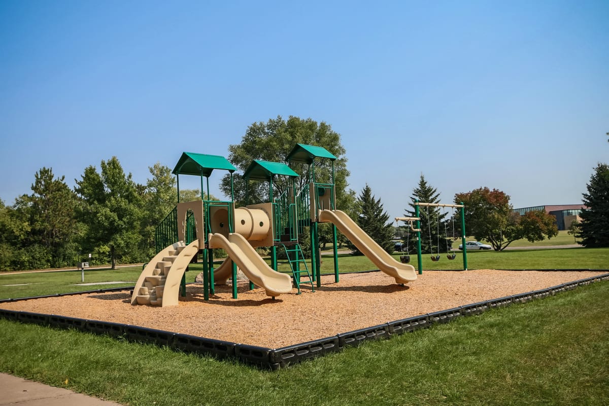 Playground Robinwood Coon Rapids (763)284-8817