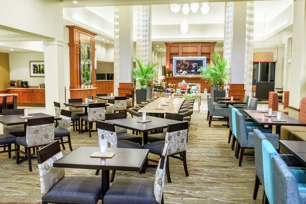 Images Hilton Garden Inn Independence