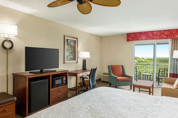 Images Hampton Inn & Suites Outer Banks/ Corolla