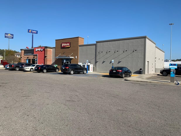 Images Pilot Travel Center