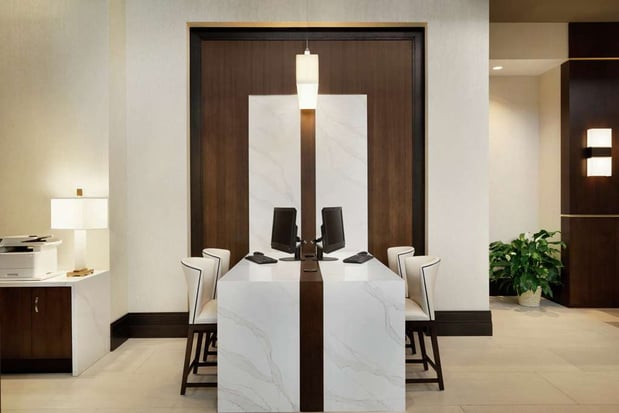 Images Embassy Suites by Hilton Syracuse Destiny USA