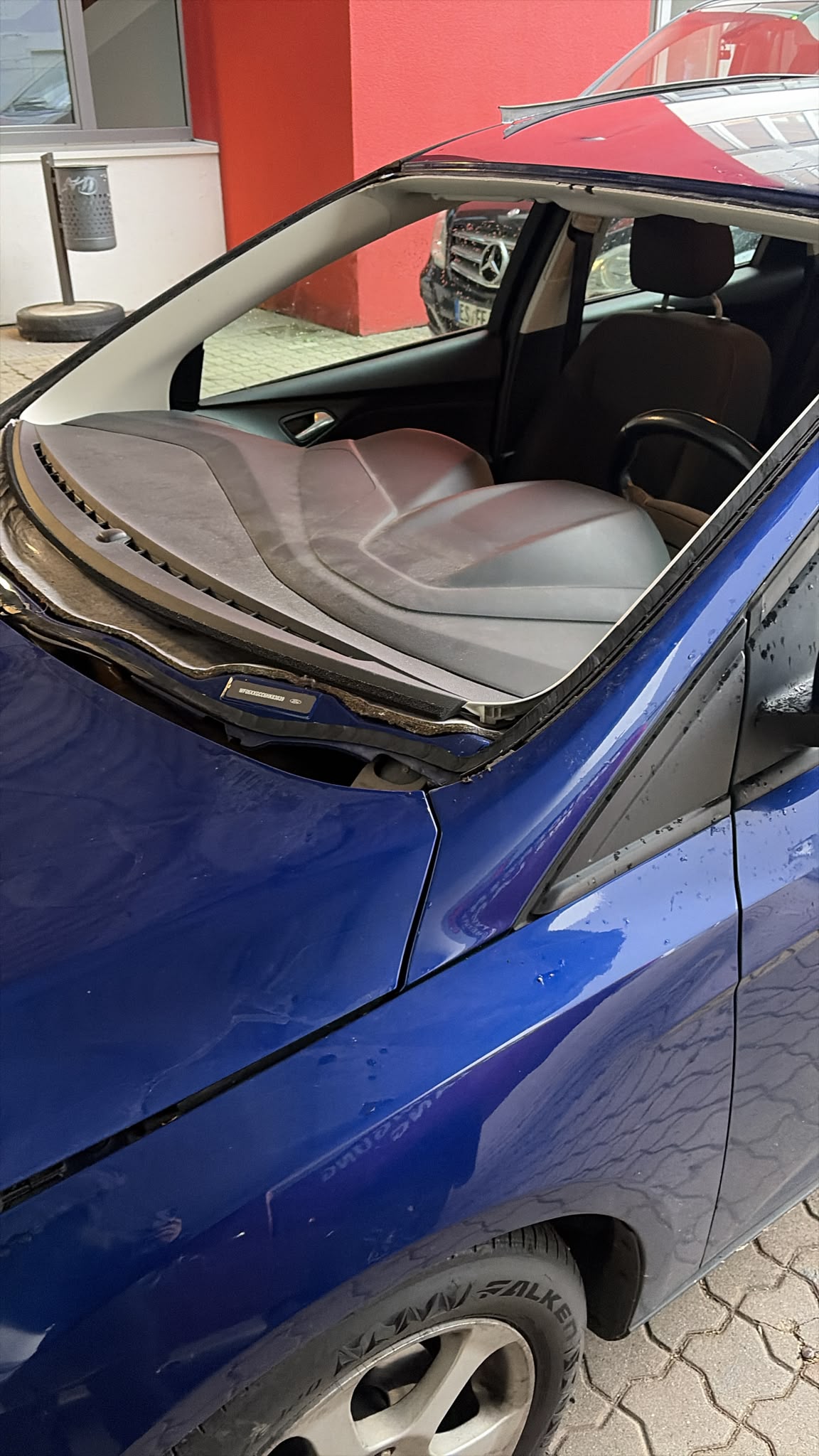 AUTOGLAS HDS - Mobiler Service Bernd Siegle in Stuttgart