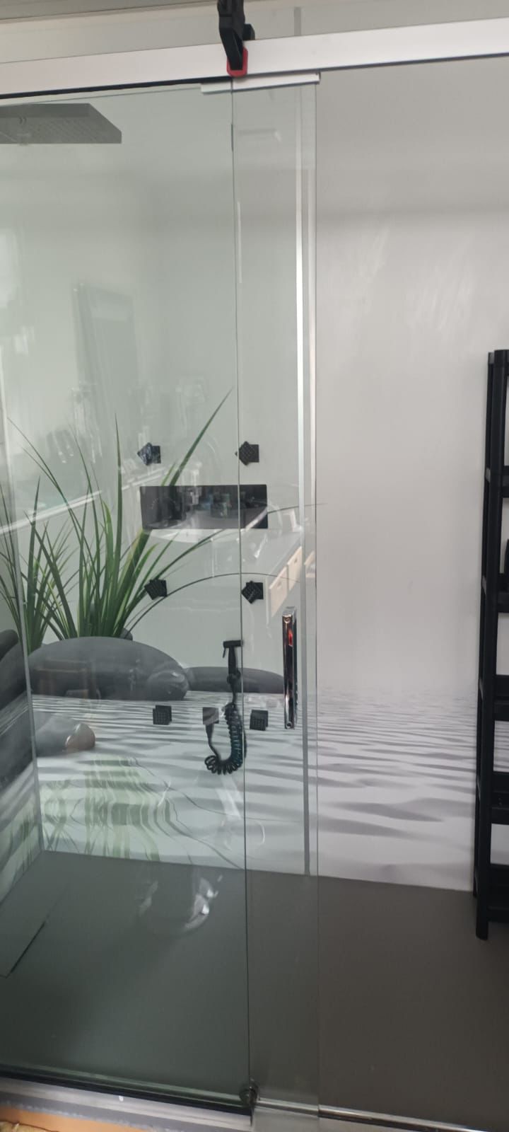 Bad Design Linge, Kölner Str. 252 a in Düsseldorf