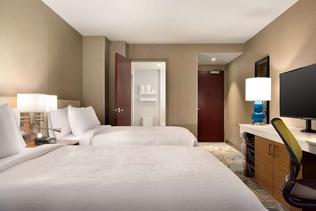 Images Hilton Garden Inn New York Times Square South