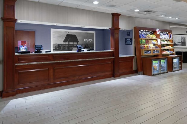 Images Hampton Inn Woodbridge