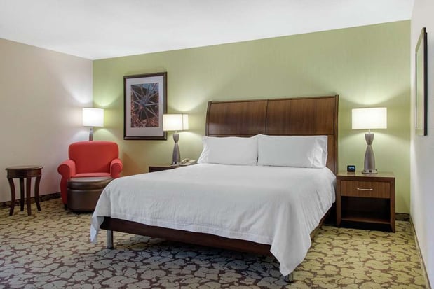 Images Hilton Garden Inn Portland Airport