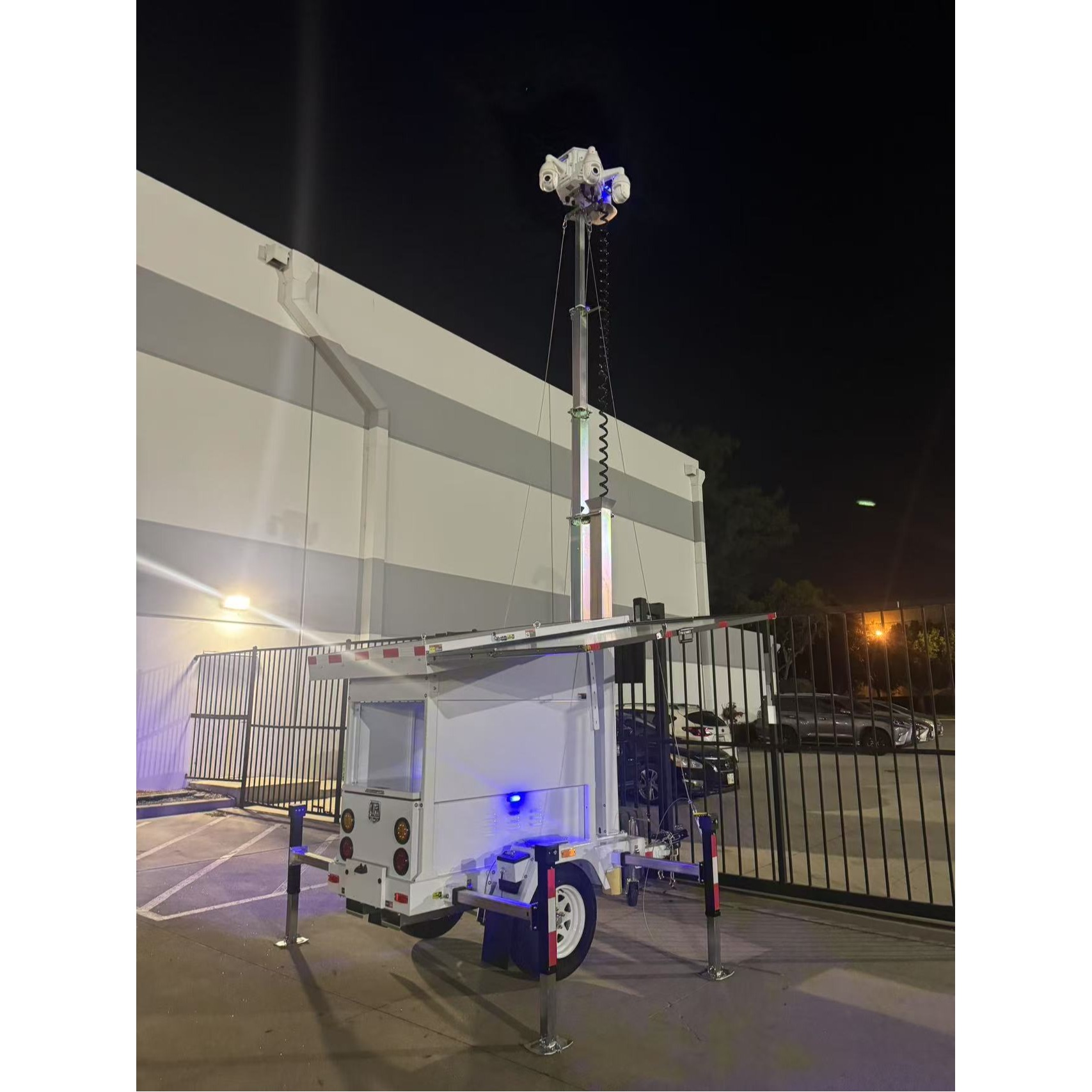 Events & Temporary Sites
Guardtress provides rapid-deployment security infrastructure for outdoor ev 