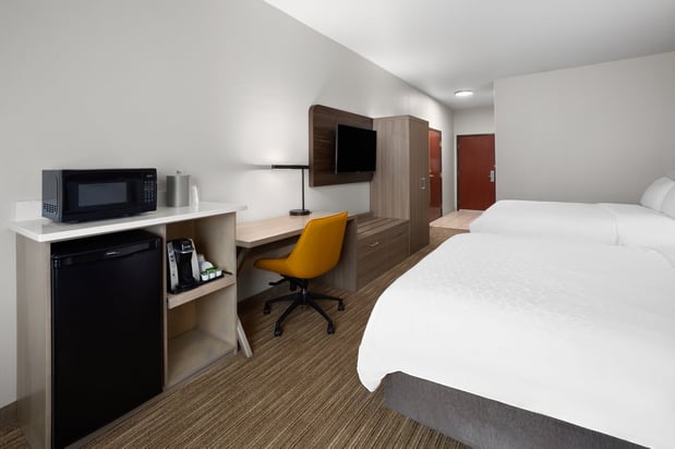 Images Holiday Inn Express & Suites Acme-Traverse City by IHG