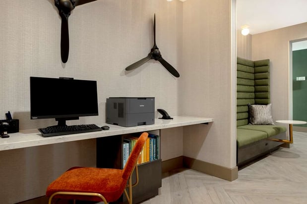 Images DoubleTree by Hilton Palmdale