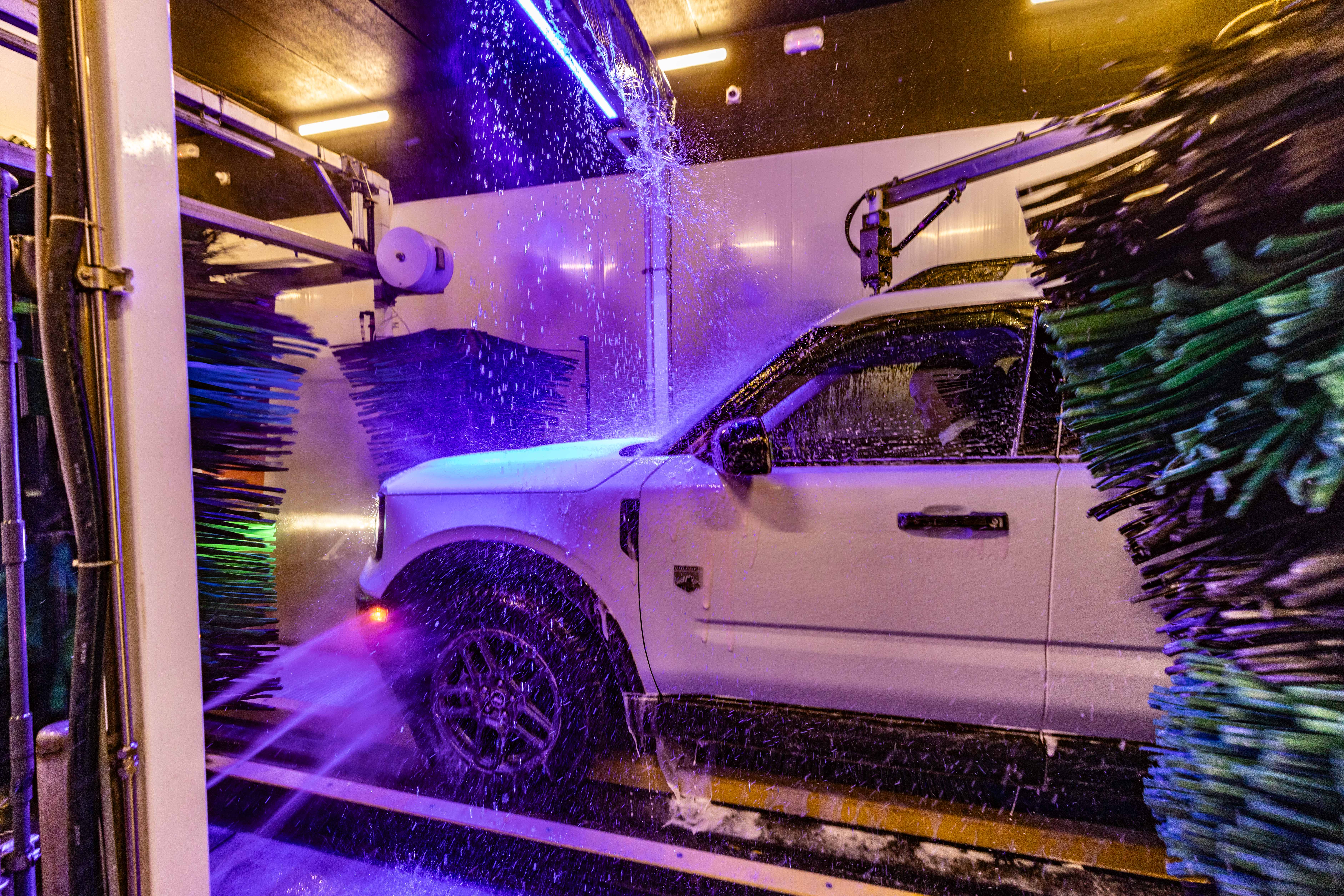 Quick Quack Car Wash Image