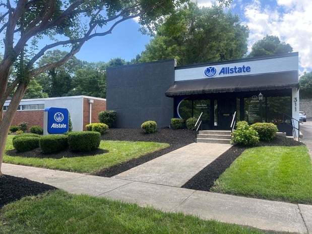 Images Julie Hahn: Allstate Insurance