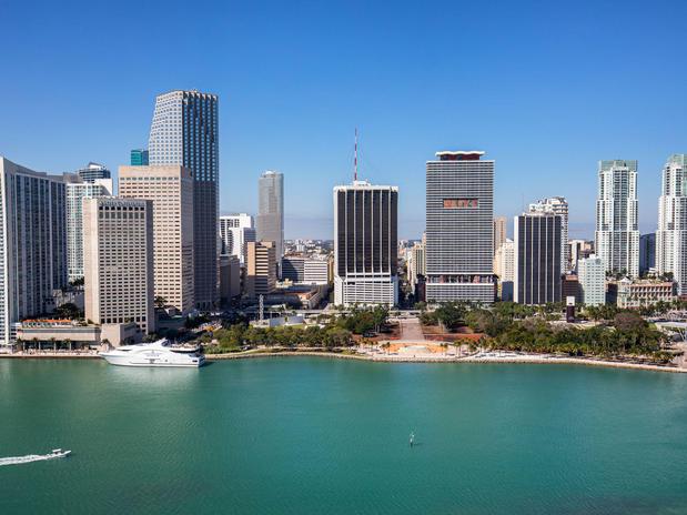 Images One Biscayne Tower