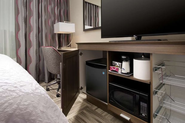 Images Hampton Inn Huntsville/Village of Providence