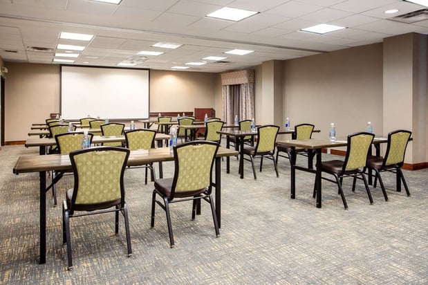 Images Hampton Inn & Suites Nashville-Smyrna