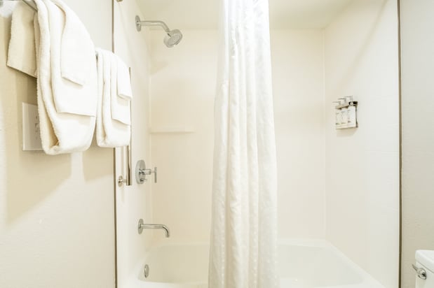 Images Holiday Inn Express & Suites Cocoa Beach by IHG