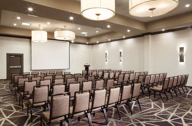 Images Embassy Suites by Hilton Philadelphia Airport