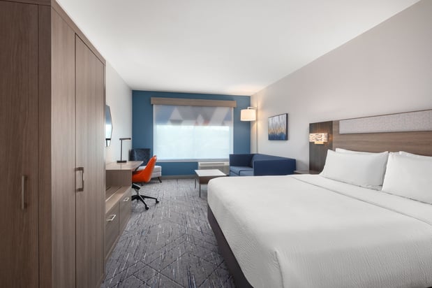 Images Holiday Inn Express & Suites Buford - Mall of Georgia by IHG