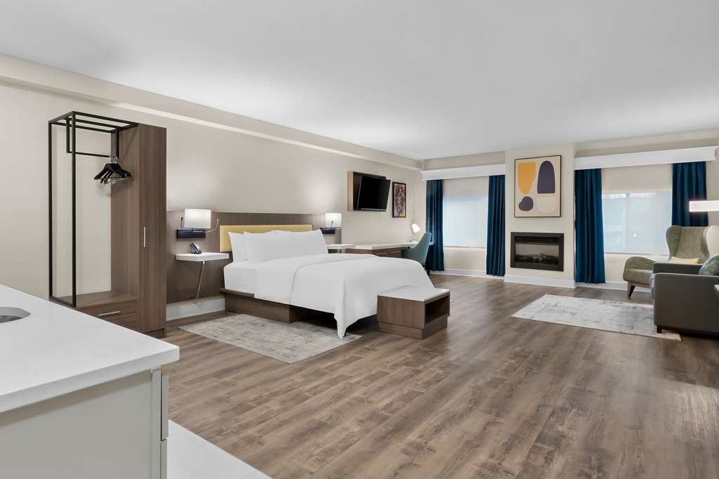 Larger King Suite
