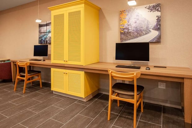 Images Home2 Suites by Hilton Lewisburg