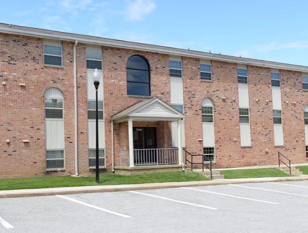 Images Liberty Gardens Apartments & Townhomes