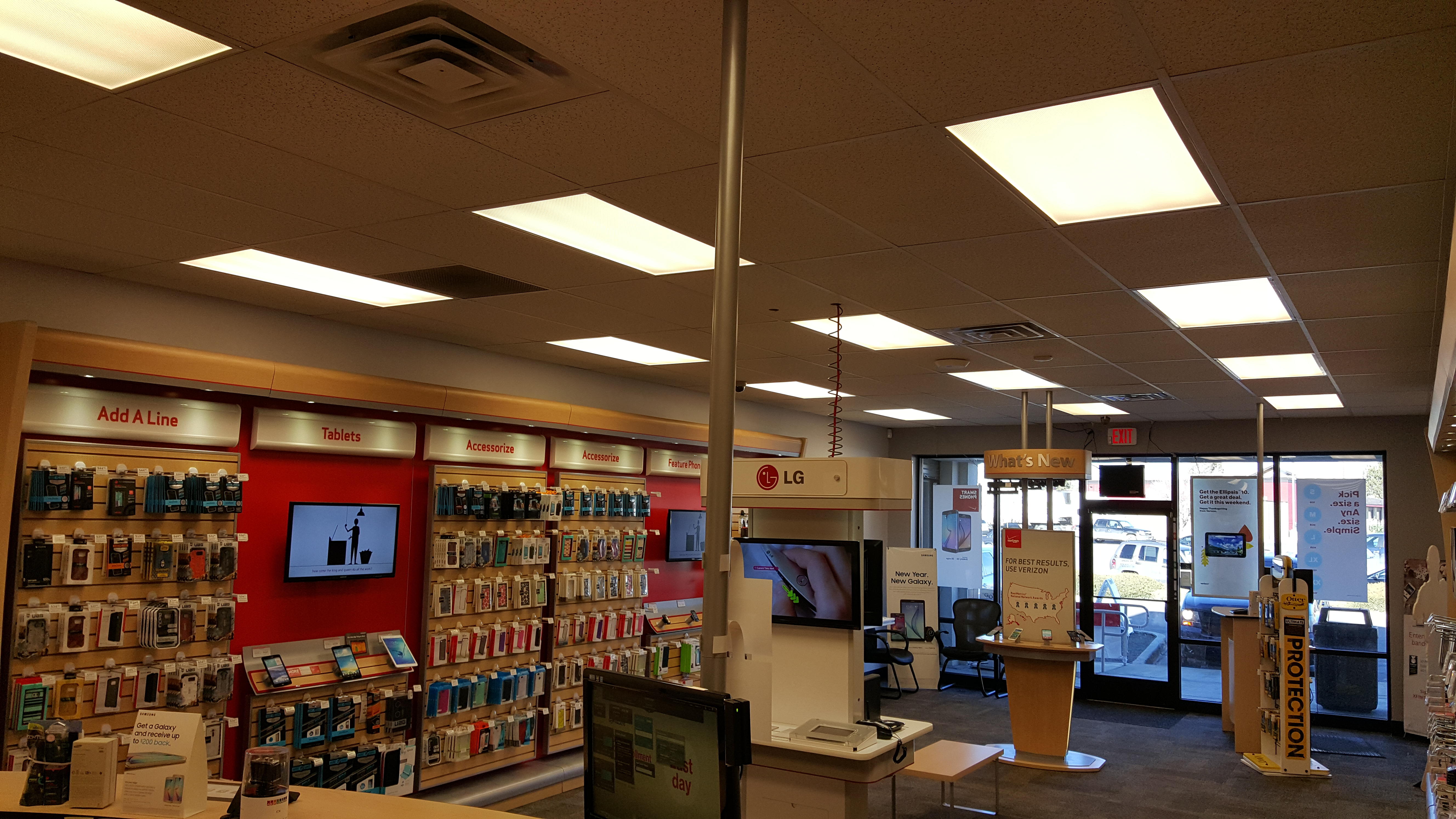 Verizon Authorized Retailer – GoWireless Photo