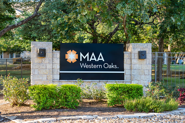 Images MAA Western Oaks