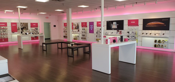 T Mobile Store At 637 E Joyce Blvd Fayetteville Ar T Mobile