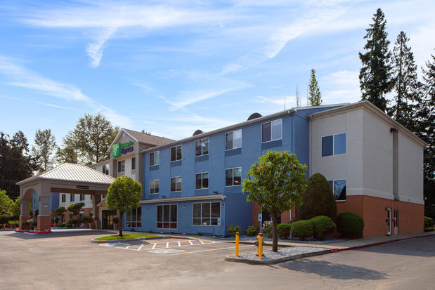 Images Holiday Inn Express Bothell, an IHG Hotel