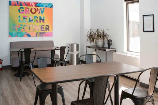 Images Pasadena Villa Outpatient Treatment Center - McLean