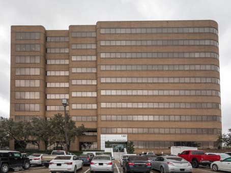 Regus - Texas, Irving - Las Colinas Embassy Building Photo