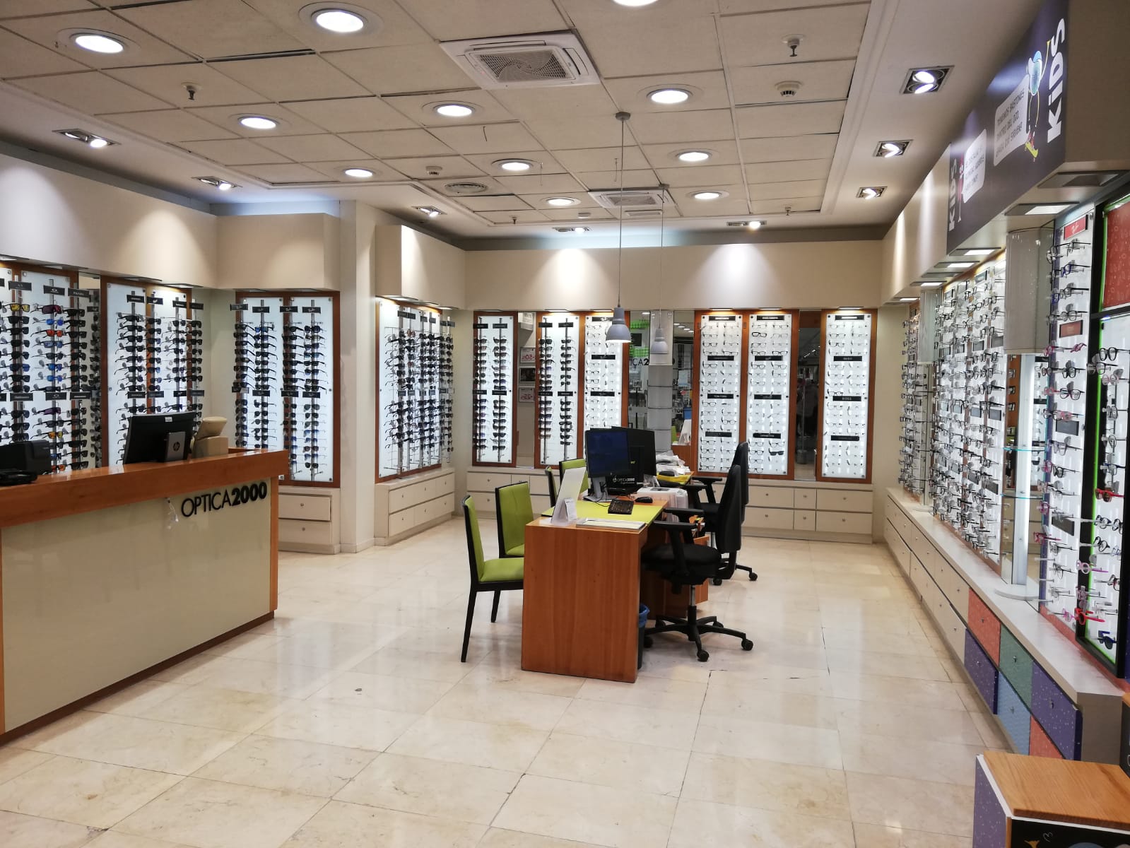 Images Optica2000 Hipercor Bahía de Algeciras