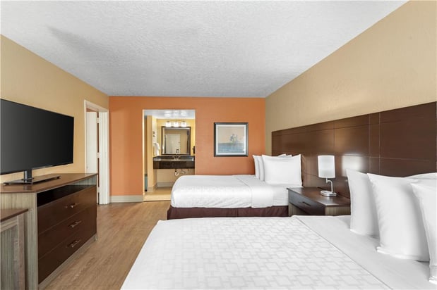 Images Best Western Space Shuttle Inn