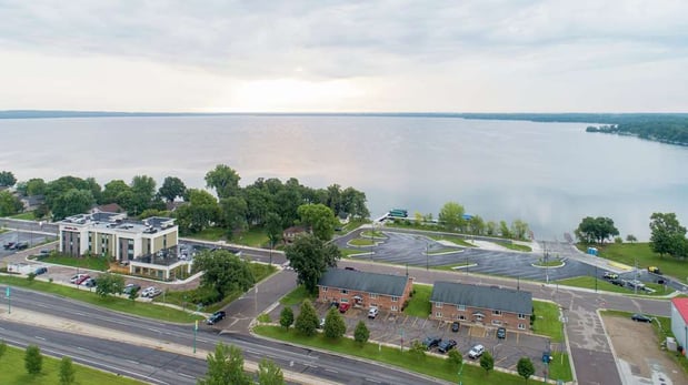 Images Hampton Inn Spicer Green Lake