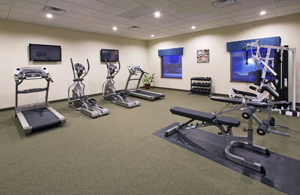 Images Holiday Inn Lincoln Southwest by IHG