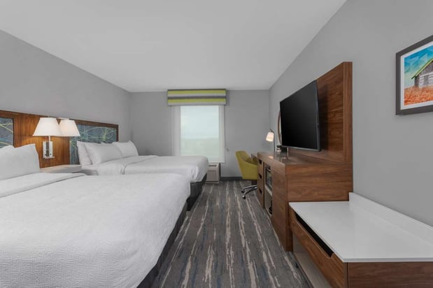 Images Hampton Inn & Suites Lincoln Northeast I-80