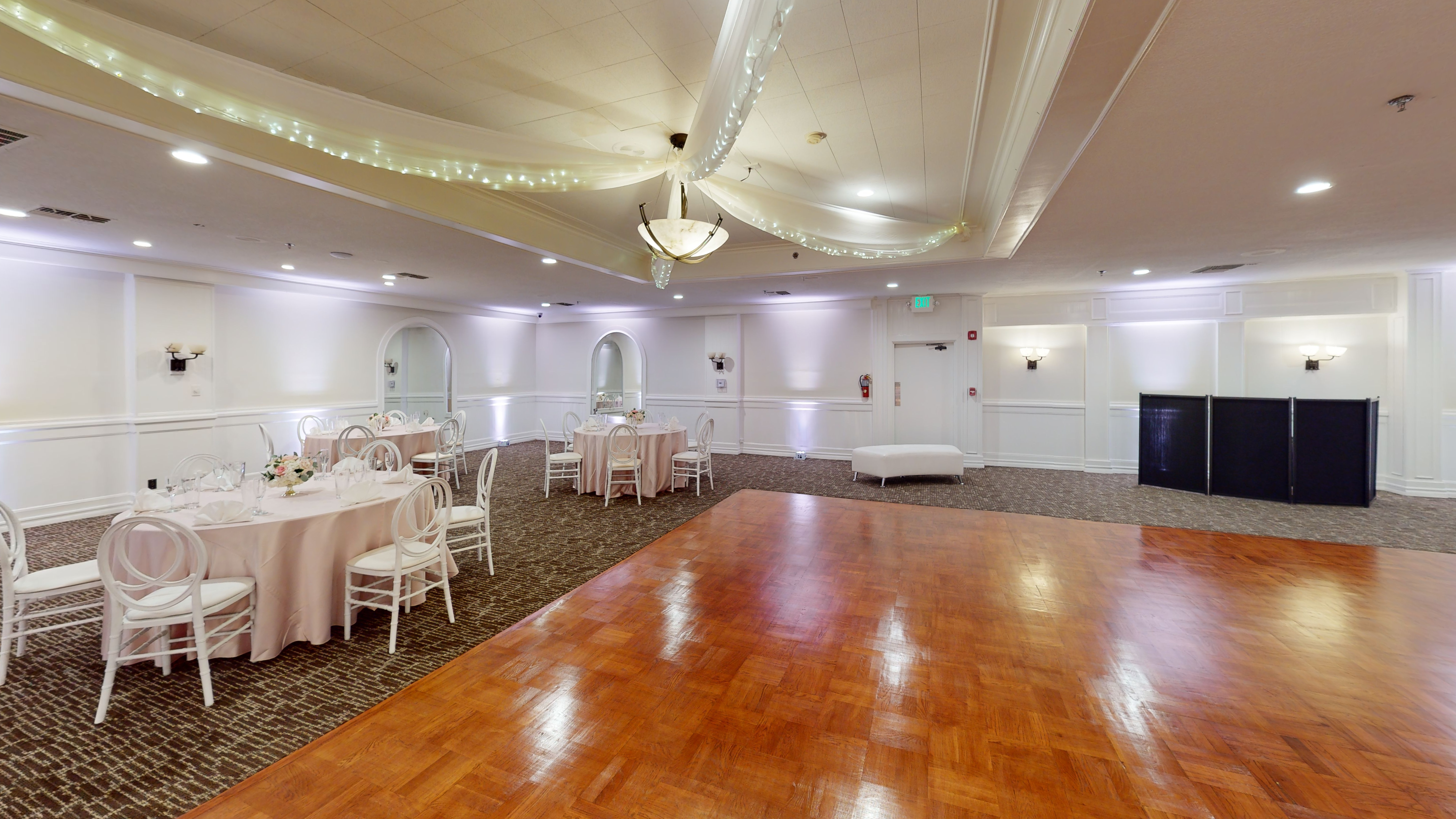 estancia event room