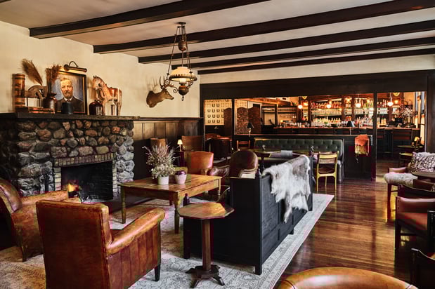 Images The Inn at Mattei's Tavern, Auberge Collection