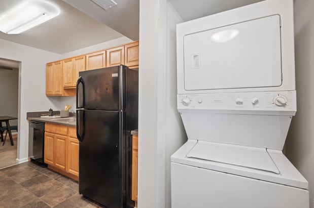 Images Cedar Gardens and Towers Apartment Homes