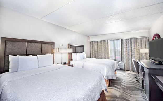 Images Hampton Inn & Suites Atlanta-Galleria