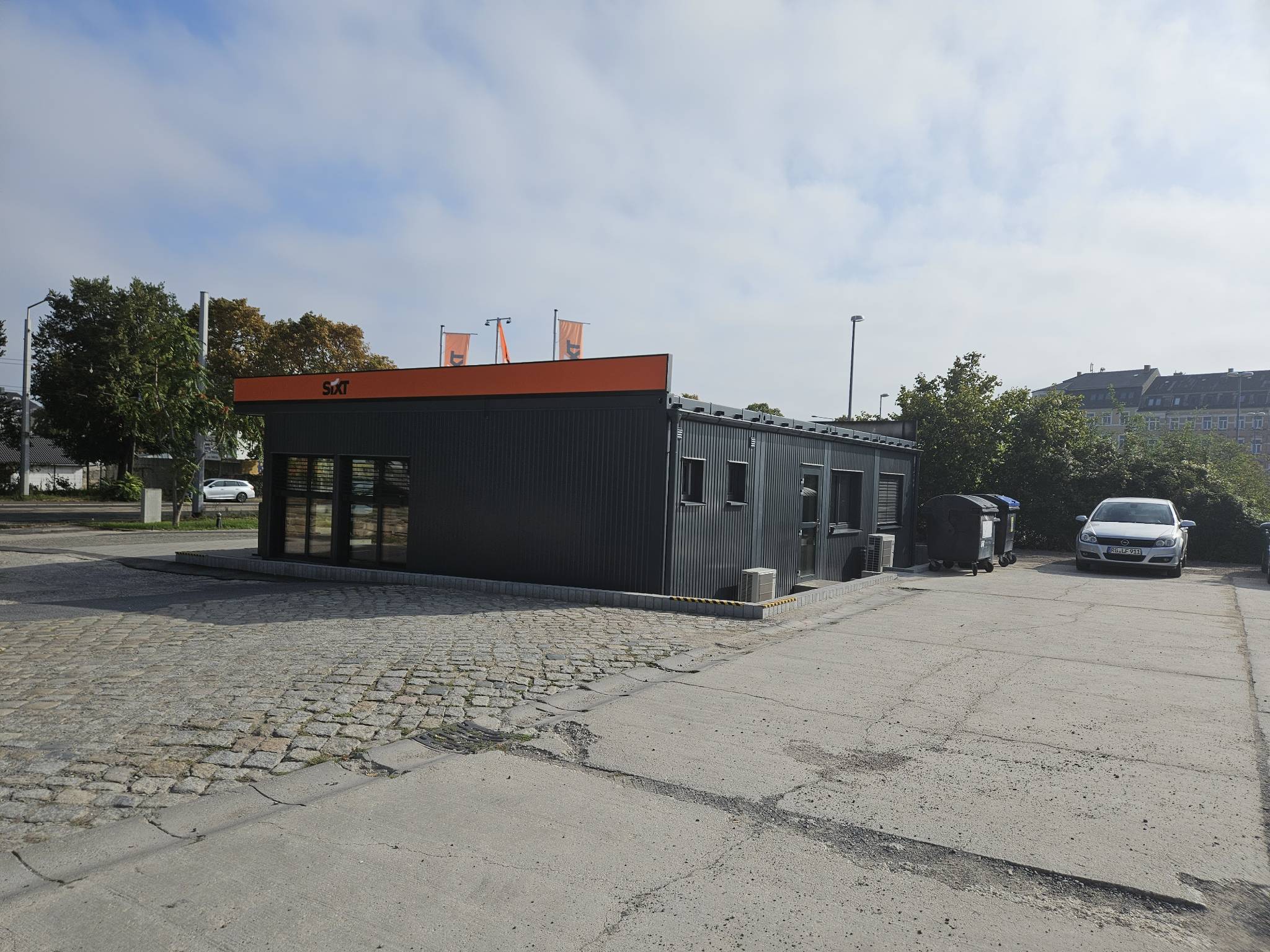 Sixt Truck Center / Van and Truck Rental Dresden, Hamburger Str. 11 in Dresden