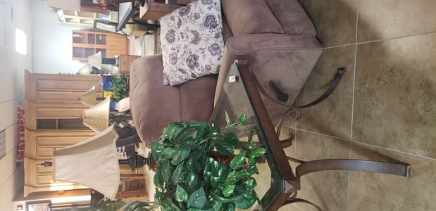 Images J and B Furniture Consignments