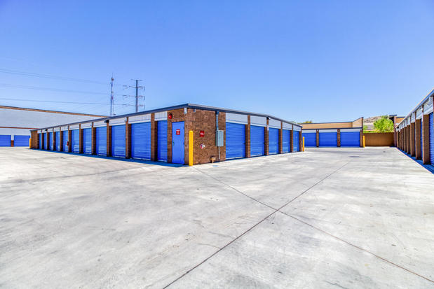 Images SmartStop Self Storage