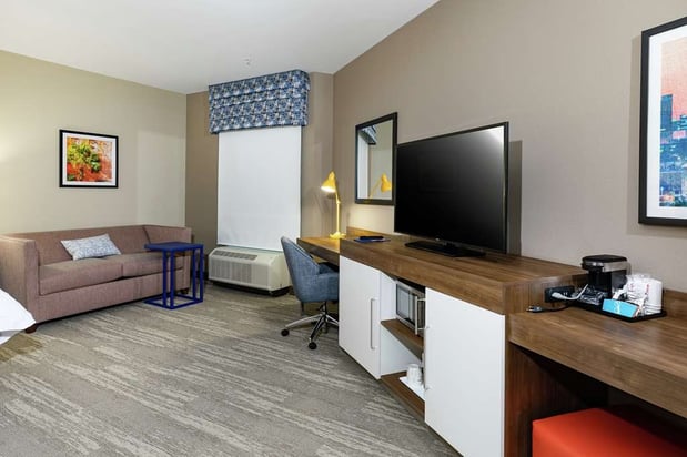 Images Hampton Inn & Suites Columbia Killian Road