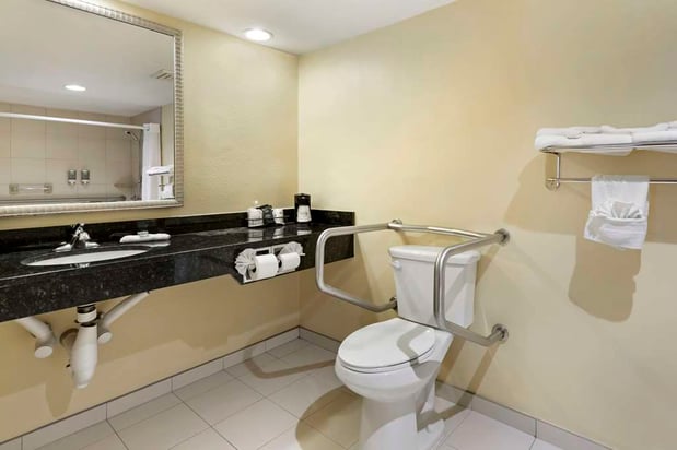 Images Best Western McAllen Medical Center